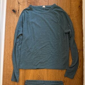 Aritzia Lounge Set xs green